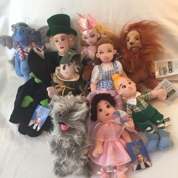 Warner Brothers Wizard of Oz Character Dolls - Picture 12 of 12
